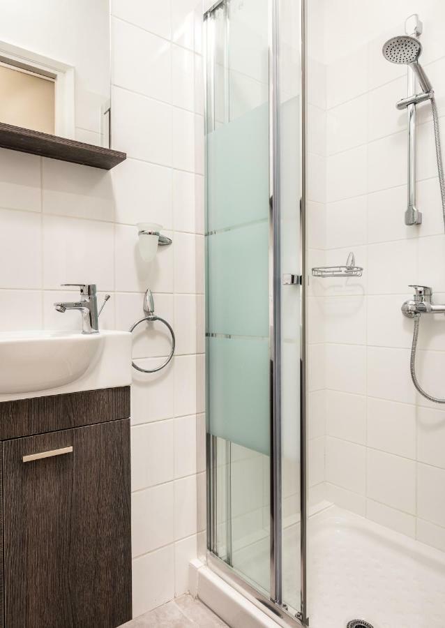 Exceptionally Located Studio Apartment Atina Dış mekan fotoğraf