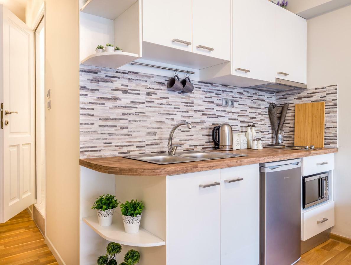 Exceptionally Located Studio Apartment Atina Dış mekan fotoğraf